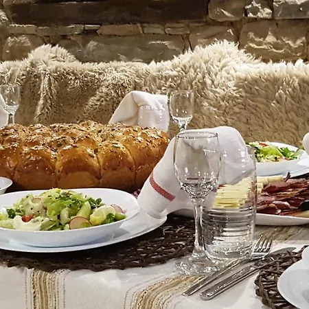 Турлашката Къща * ガブロヴォ